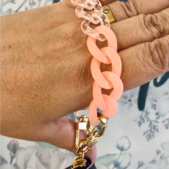 Chain link wristlet strap for wallets, key holders, or SLGs Clear white speckled - Picture 3 of 4